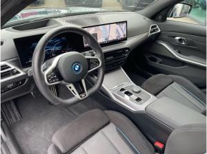BMW 330 e Touring M Sport || ACC AHK HUD Pano 360° (G21)