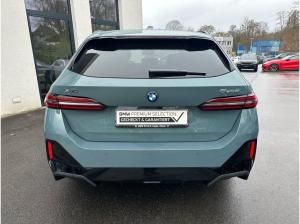 BMW 550 e xDrive Touring M Sport Pro || AHK Autobahnass 360° Sitzbelüftung (G61)