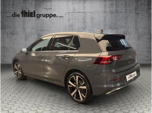 Volkswagen Golf 1,5 l eTSI DSG Style AHK+Massage+Climatronic+Kamera+ACC