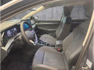 Volkswagen Golf 1,5 l eTSI DSG Style AHK+Massage+Climatronic+Kamera+ACC