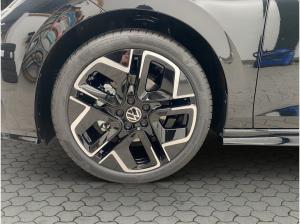 Volkswagen Golf 1,5 l eTSI DSG R-Line AHK+Climatronic+LED+SHZ+Kamera