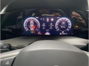 Volkswagen Golf 2.0 TDI DSG R-Line Climatronic+LED+ACC+Kamera+SHZ