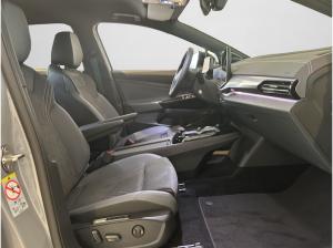 Volkswagen ID.5 Pro 77 kWh BLACKSTYLE AHK IQ WÄRMEPUMPE