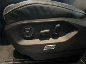 Volkswagen Touareg 3.0TDI R-Line 4x4 STHZG LUFT AHK HUD