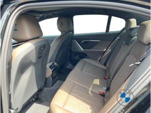 BMW 520 520d xDrive Limousine 💪 M Sport 20" Pano Standhzg.  💪