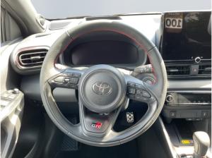Toyota Yaris GR Sport ACC LED Kamera Navi PDC v+h DAB