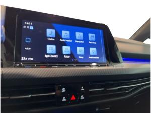 Volkswagen Golf VIII R 2.0TSI DSG 4x4 NAVI PDC LED+