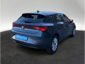 Seat Leon 1.5 eTSI Road Edition DSG ACC Kamera Navi