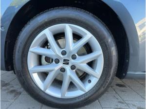 Seat Leon 1.5 eTSI Road Edition DSG ACC Kamera Navi