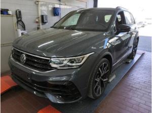 Volkswagen Tiguan 2.0 TSI DSG R Akrapovic Pano Navi LED ACC