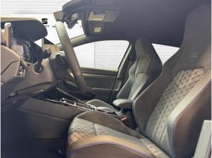 Volkswagen Golf Variant R-Line 1,5 l eTSI OPF (150 P