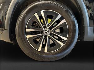 Mercedes-Benz GLA 180 GLA NAVI/SHZ/GRA *SOFORT*