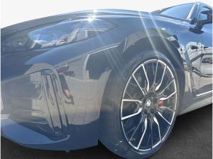 BMW i4 M60 Gran Coupe xDrive M-PaketPro Glasdach LED