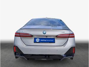 BMW i5 eDrive40 , 4-türig (Strom)