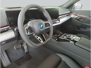 BMW i5 eDrive40 , 4-türig (Strom)