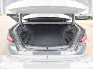 BMW 320 320d xDrive Limousine M Sportpaket HiFi DAB LED