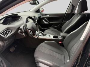Peugeot 308 SW PDC/NAVI/SHZ *SOFORT*