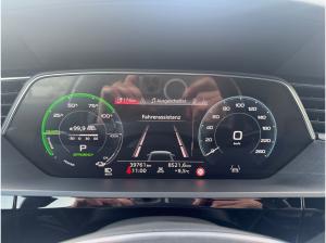 Audi Q8 Sportback e-tron 55 S line qu MATRIX HUD KAM