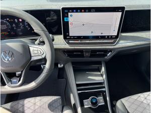 Volkswagen Tiguan R-Line 1,5 l eTSI OPF  DSG