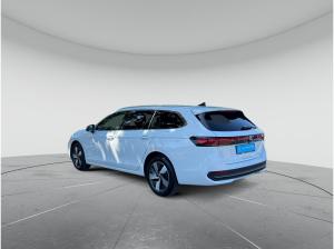 Volkswagen Passat Business 1.5 eHybrid DSG 360° HUD ACC IQ.Drive Navi