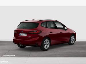 BMW 220 220i Active Tourer DA+ + PA + AHK + ADAP LED + UVM.