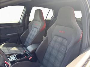 Volkswagen Golf GTI 2.0 TSI 7-DSG PANO LED KAMERA
