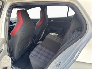 Volkswagen Golf GTI 2.0 TSI 7-DSG PANO LED KAMERA