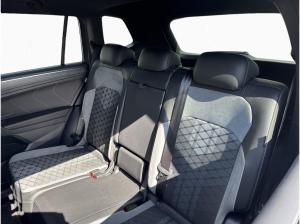 Volkswagen Tiguan Allspace R-Line 7-DSG 4Motion AHK NAVI SH