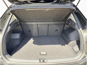 Volkswagen Tiguan Life 2.0 TDI 7-DSG NAVI KLIMA AHK KAMERA