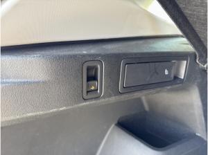 Volkswagen Tiguan Life 2.0 TDI 7-DSG NAVI KLIMA AHK KAMERA