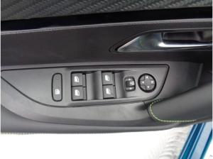 Peugeot 2008 GT Exclusive Hybrid 145 e-DSC6