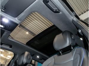 Volkswagen Tiguan R-Line 2.0 l TSI 4MOTION DSG Kamera /ACC