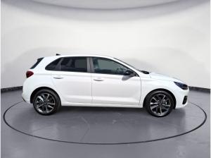 Hyundai i30 TREND // 5-TÜRER // AUTOMATIK // JUNI-SPECIAL