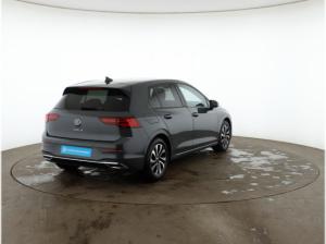 Volkswagen Golf VIII 2.0 TDI DSG Active Pano Navi LED ACC