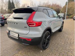 Volvo XC40 B3 DKG PLUS-BLACK EDITION-AHK-360-Sofort lieferbar!