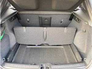 Volvo XC40 B3 DKG PLUS-BLACK EDITION-AHK-360-Sofort lieferbar!