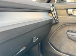 Volvo XC40 B3 DKG PLUS-BLACK EDITION-AHK-360-Sofort lieferbar!