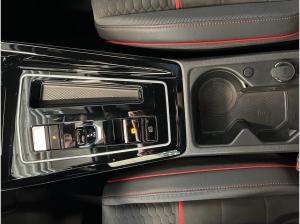 Volkswagen Golf VIII GTI Clubsport 2.0 TSI DSG ACC AUT LED