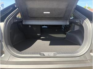 Subaru Uncharted 77 FWD Active