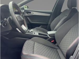 Seat Leon Sportstourer 1.5 eTSI FR DSG Nav ACC Kamera