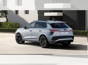 Audi Q3 S-Line Exterieur + Interieur, AHK, PanoDach, Tech Plus, LED Scheinwerfer