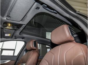 BMW 760 M760e xDrive Pano SkyLounge Massage DAProf PAProf