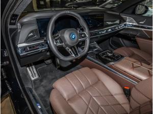 BMW 760 M760e xDrive Pano SkyLounge Massage DAProf PAProf