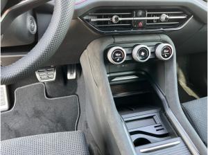 Skoda Kodiaq Sportline 2,0 TDI DSG - SOFORT - FESTPREIS - PanoD StHz 360° AHK