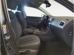 Seat Ateca 1.5 TSI DSG Road Edition AHK Ganzjahresreifen Navi Kamera