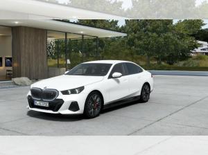 BMW i5 eDrive40 Limousine ABVERKAUF !