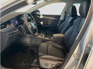 Skoda Octavia Combi Selection 1,5TSI DSG -SOFORT- FESTPREIS-AHK Navi Matrix