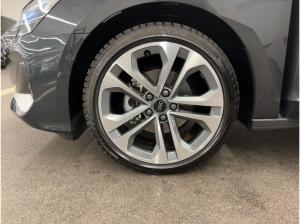 Audi A3 Sportback Advanced TFSI S tr. AHK MATRIX RFK