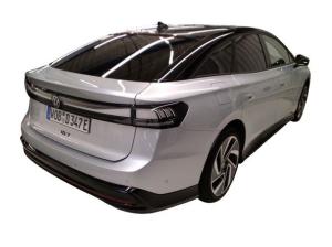 Volkswagen ID.7 Pro S - Black Style Interieur Plus und Exterieur Plus Paket + Pano / 8-fach Bereift