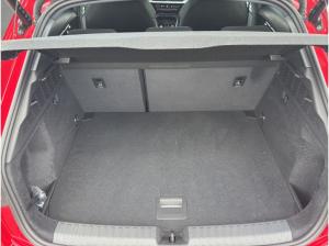 Audi A3 Sportback Advanced 30 TFSI S tr. Pano HUD AHK Navi LED
